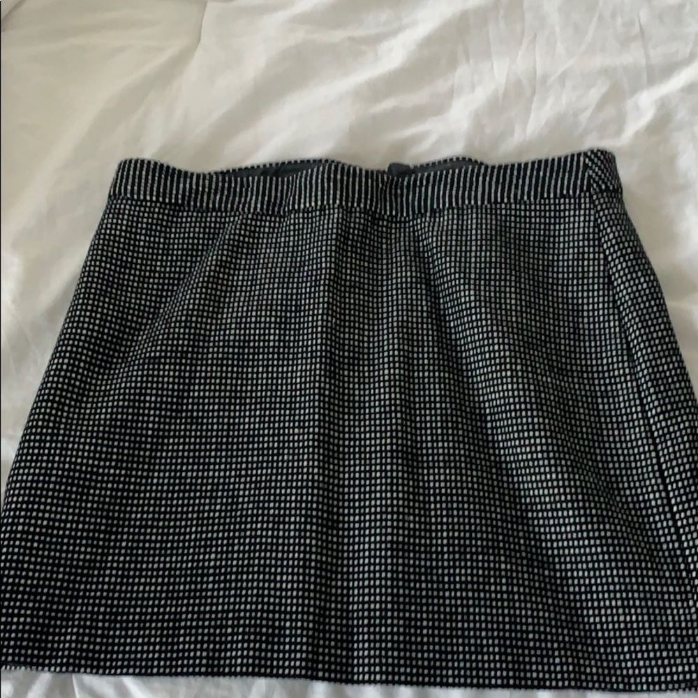Tweed mini skirt